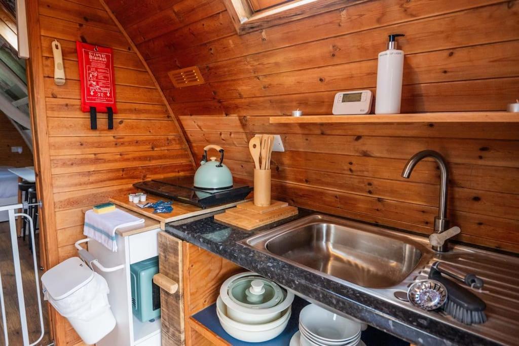 Robin Nest - Cosy Shepherd'S Hut Hideaway Callington Dış mekan fotoğraf